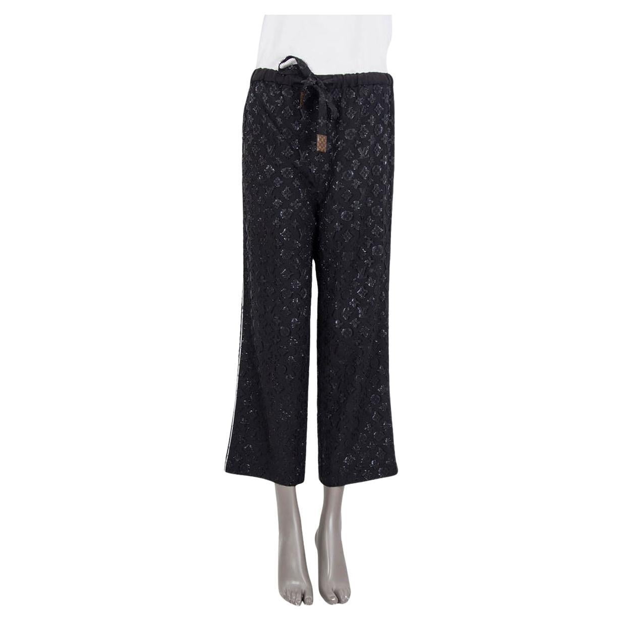 Louis Vuitton Pyjama - 3 For Sale on 1stDibs  louis vuitton pajamas for  sale, louis vuitton pyjamas set, louis vuitton print pajamas
