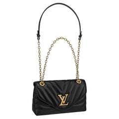 Louis Vuitton Black Smooth Cowhide Leather LV New Wave Chain Bag