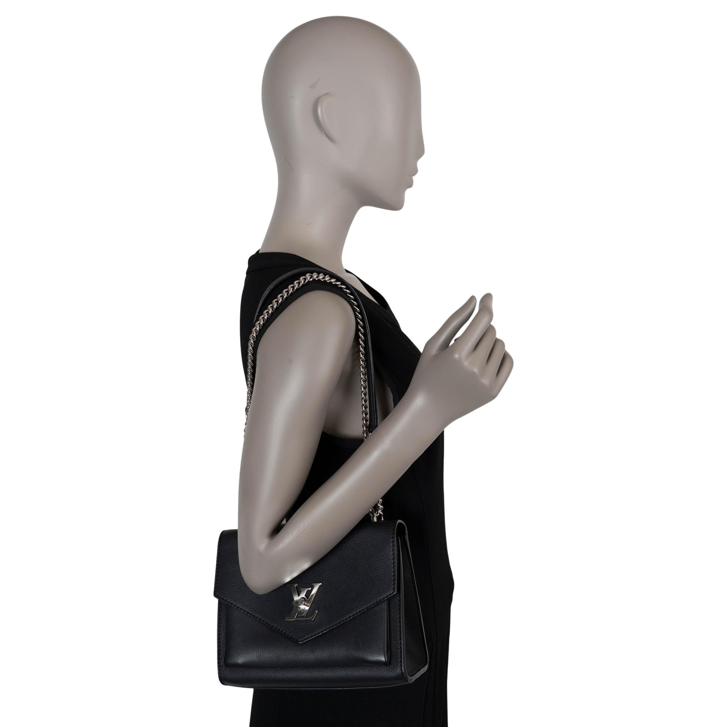 LOUIS VUITTON Borsa a tracolla MYLOCKME CHAIN in pelle di vitello morbida nera in vendita 3