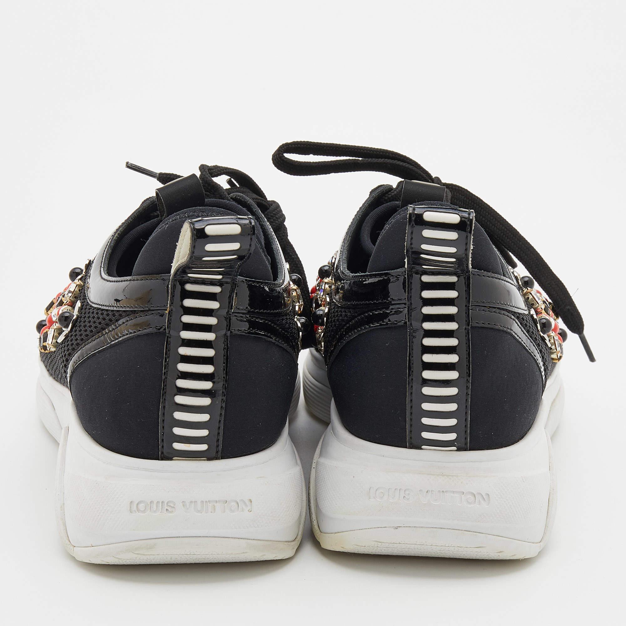 Louis Vuitton Black Suede and Mesh Heat Embellished Sneakers Size 38 In Good Condition For Sale In Dubai, Al Qouz 2