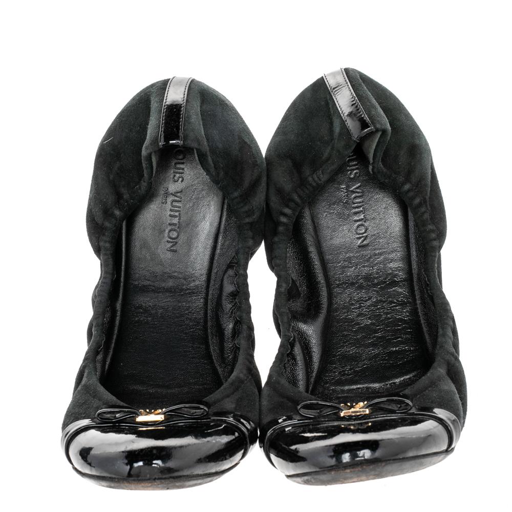 Women's Louis Vuitton Black Suede and Patent Leather Elba Scrunch Ballet Flats Size 39