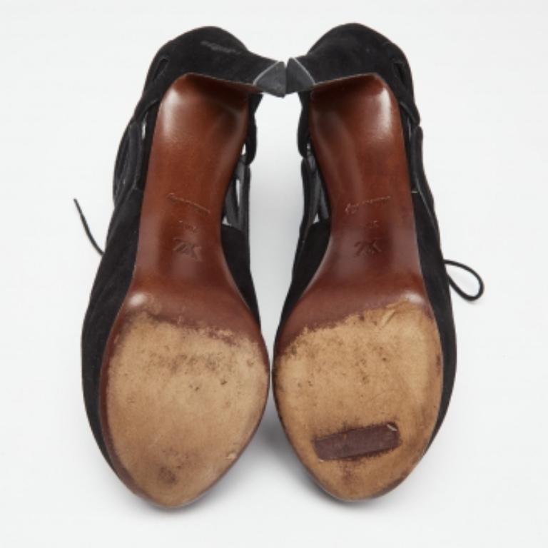 Louis Vuitton Sandalias de plataforma con encaje monograma recortado en ante negro talla 37,5 en venta 3