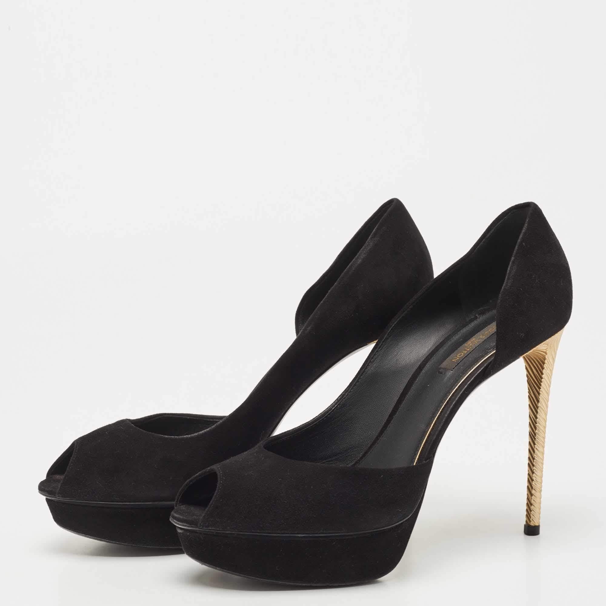 Make a chic style statement with these designer pumps. They showcase sturdy heels and durable soles perfect for your fashionable outings