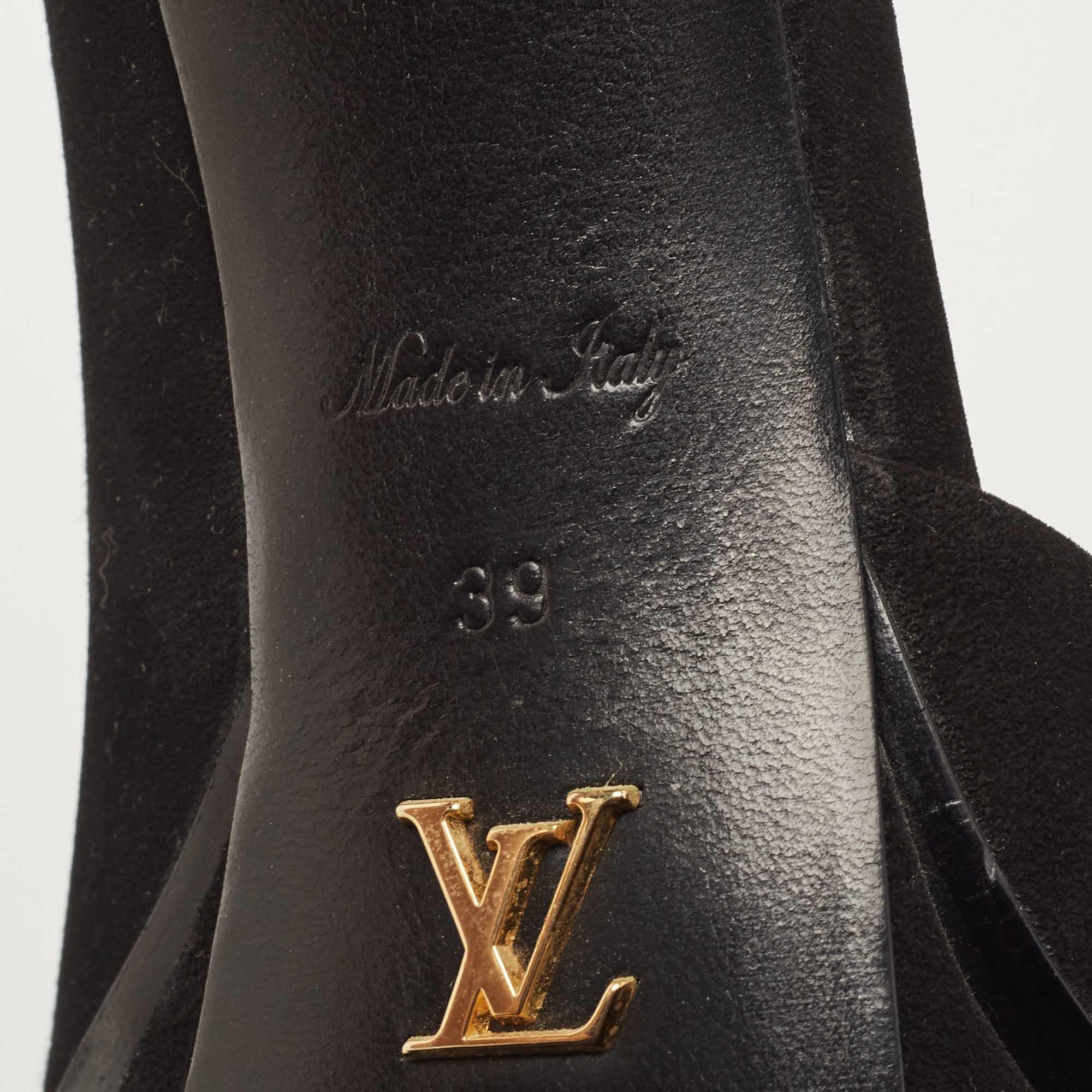 Louis Vuitton Black Suede D'orsay Peep Toe Pumps Size 39 For Sale 4