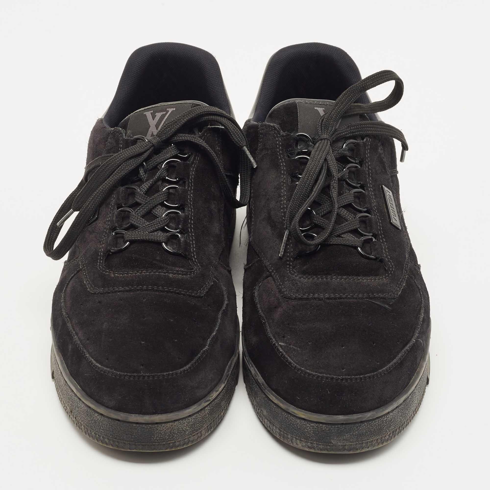Men's Louis Vuitton Black Suede LV Trainer Sneakers 