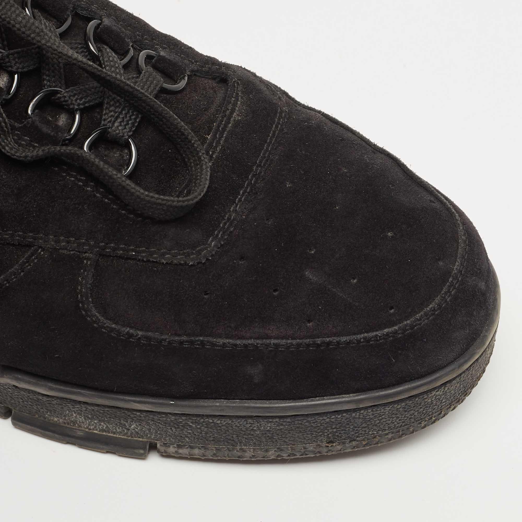 Louis Vuitton Black Suede LV Trainer Sneakers  3