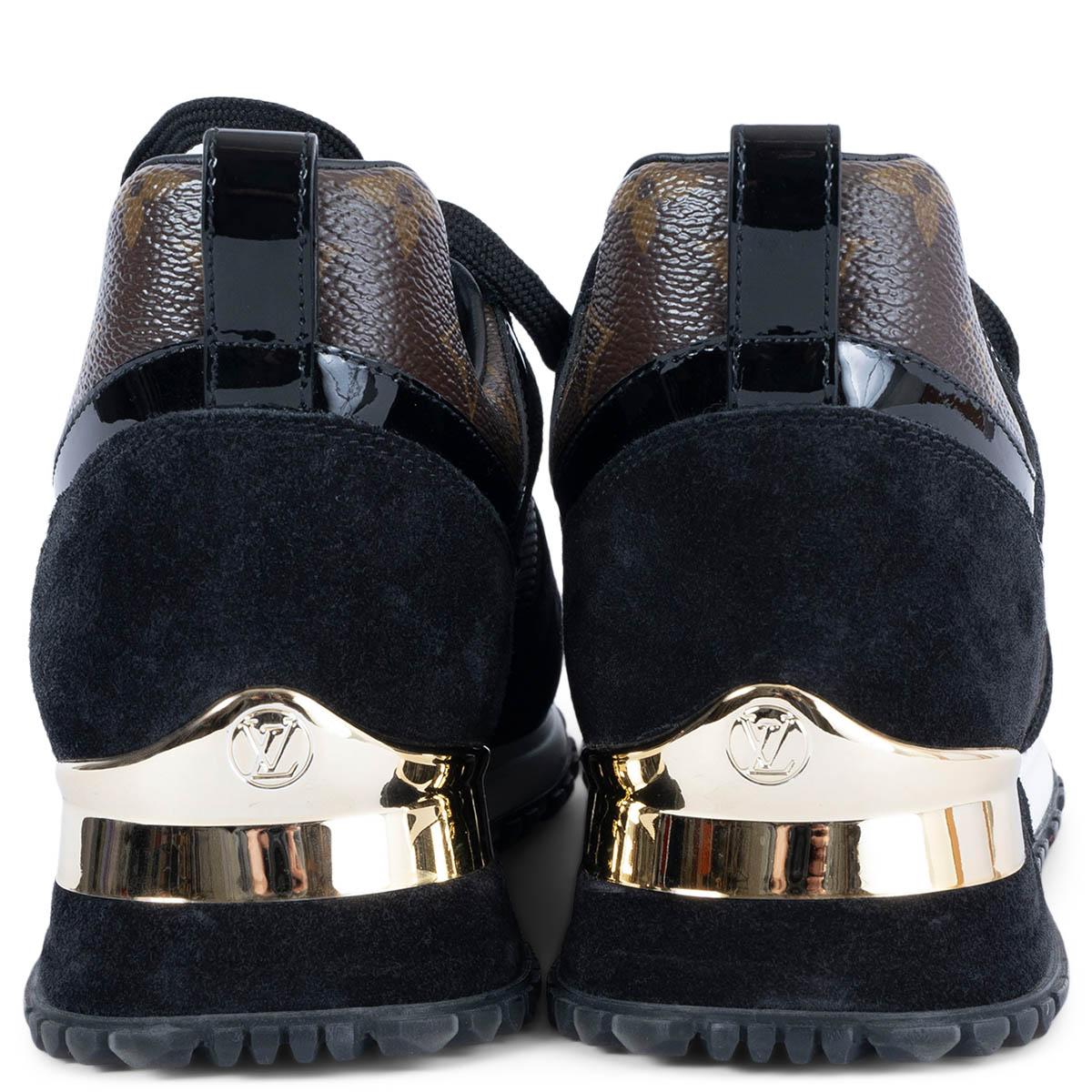LOUIS VUITTON black suede & Monogram RUN AWAY Sneakers Shoes 37 In Excellent Condition For Sale In Zürich, CH