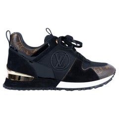 LOUIS VUITTON camoscio nero e Monogram RUN AWAY Scarpe da ginnastica 37