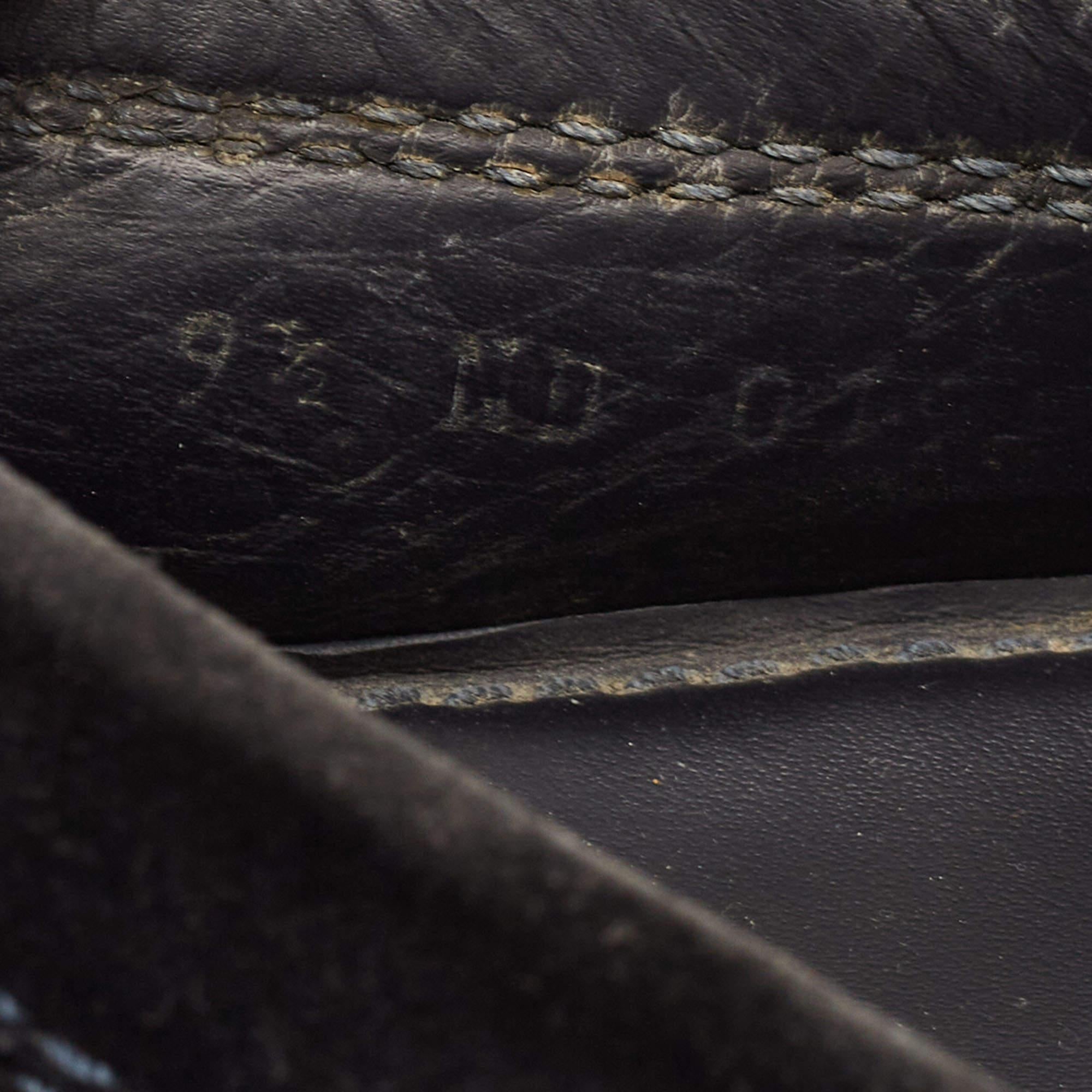 Louis Vuitton Mocasines Montecarlo de ante negro Talla 43.5 en venta 3