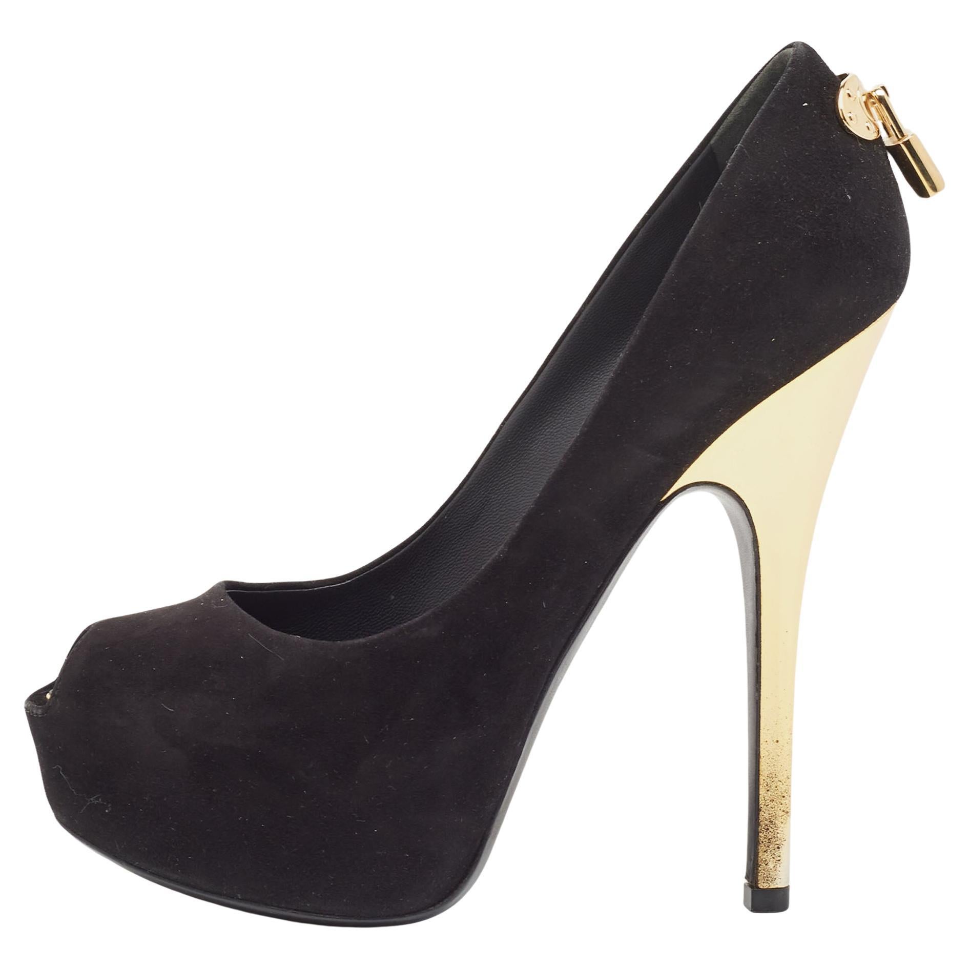 Louis Vuitton Black Suede Oh Really! Pumps Size 35.5 For Sale