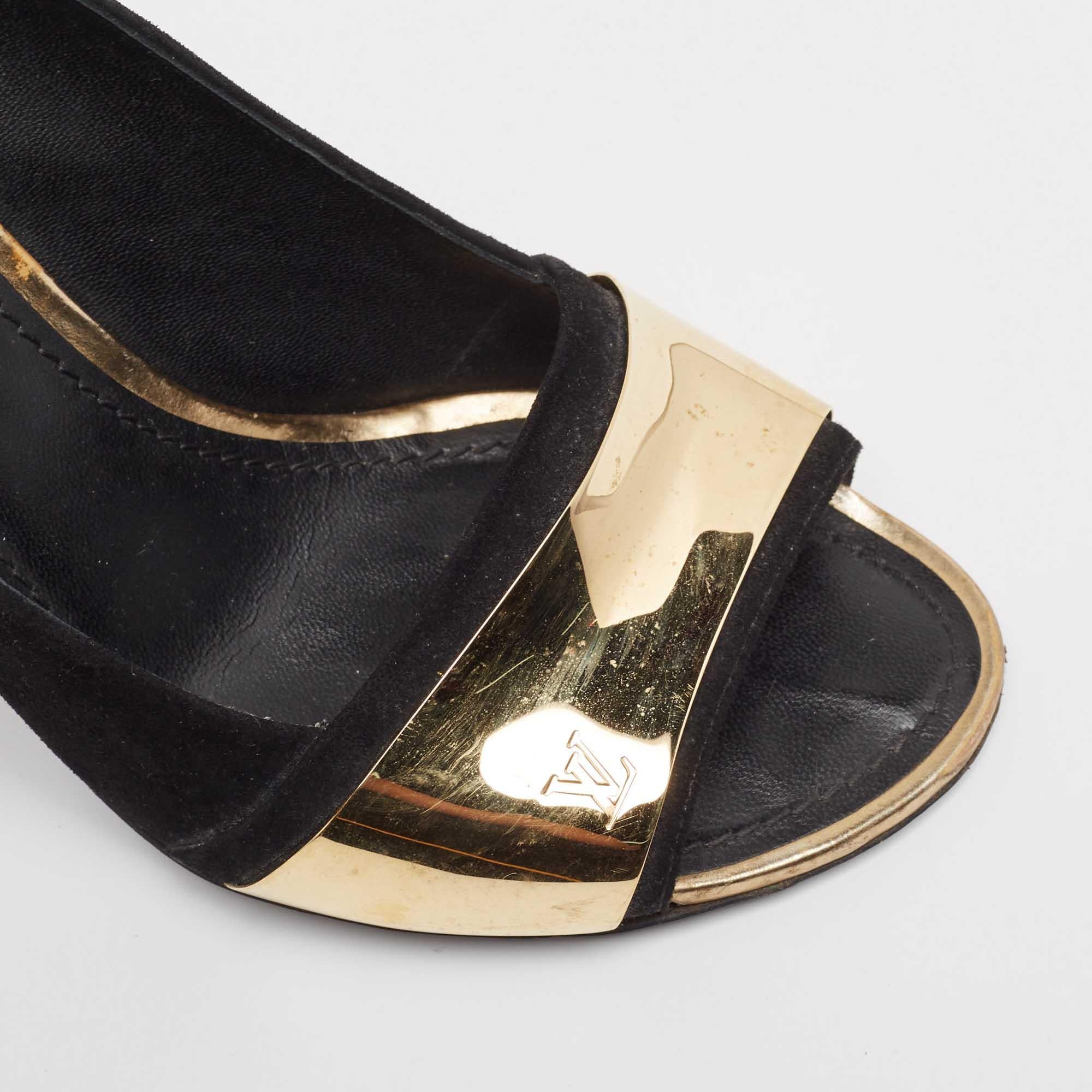 Louis Vuitton Open Toe Pumps en daim noir Taille 38 en vente 2