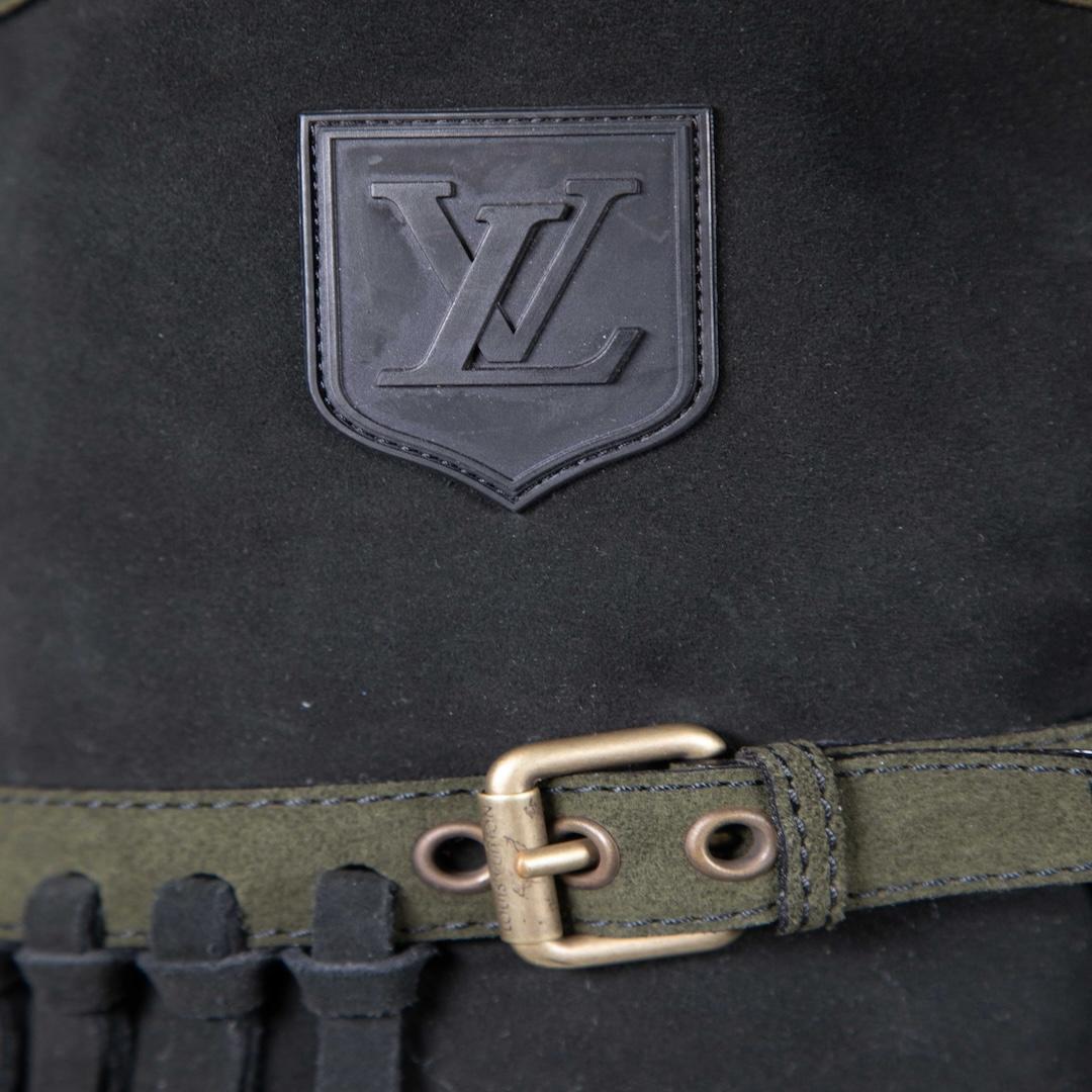 De las mujeres Louis Vuitton Botas de ante negro con detalle de borla Talla IT 39.5 en venta