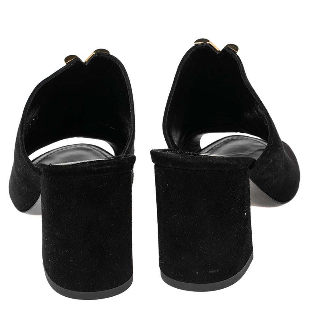 Louis Vuitton Black Suede V Cut Slide Sandals Size 35 In Good Condition In Dubai, Al Qouz 2