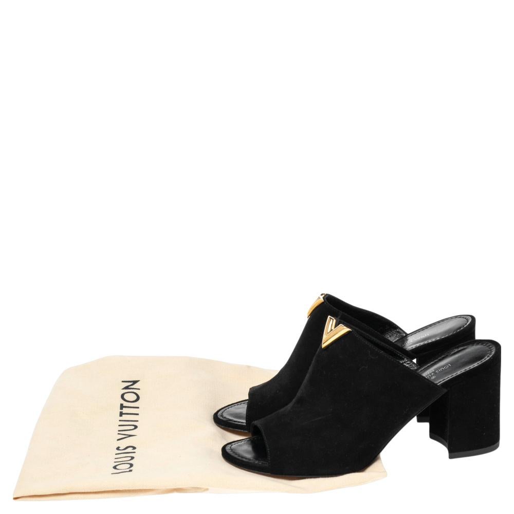 Women's Louis Vuitton Black Suede V Cut Slide Sandals Size 35