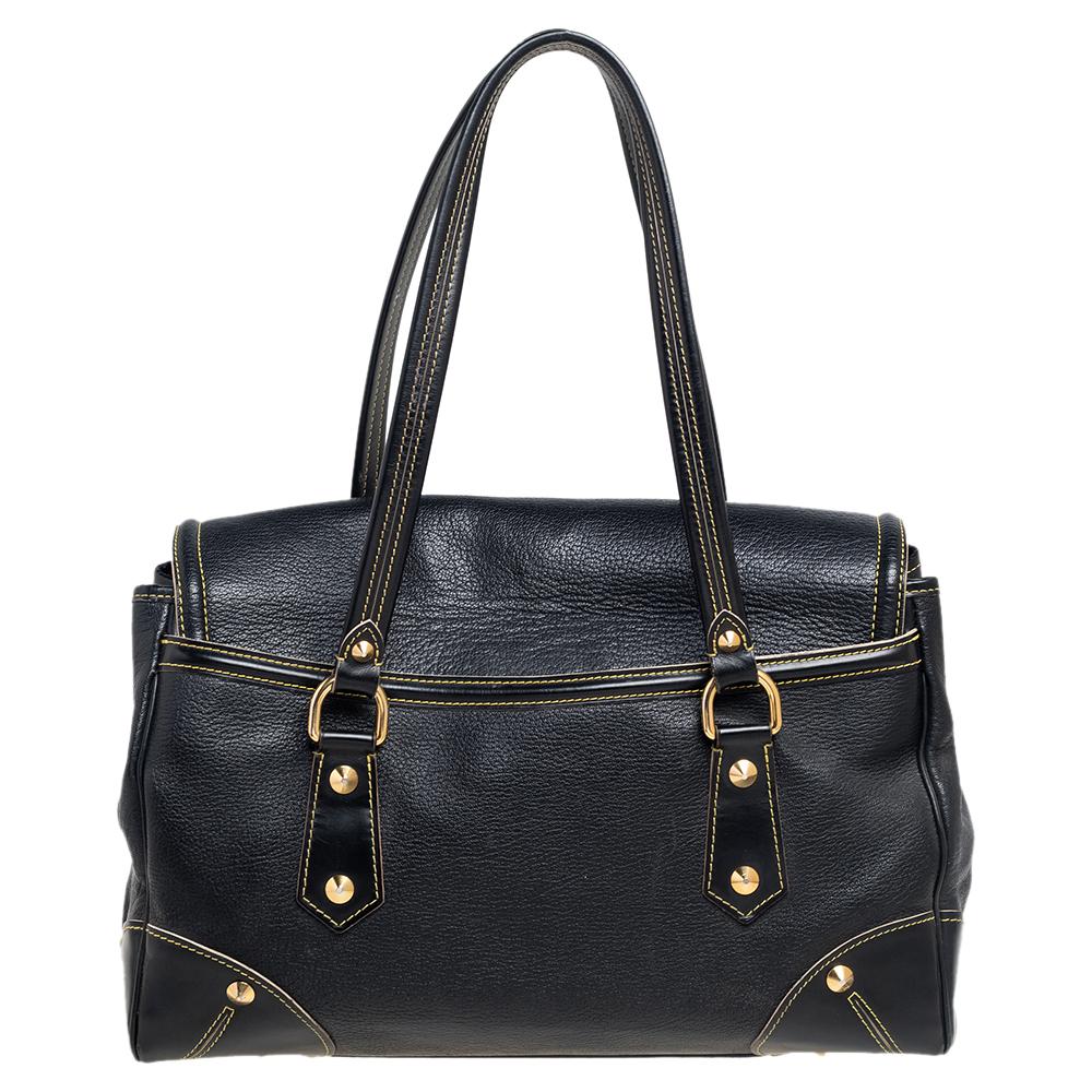 Le appassionate di moda amano viaggiare con stile e in questi momenti solo la borsa da viaggio ideale può andare bene. Ecco perché è saggio optare per questa borsa L'Absolu De Voyage, perché è ben realizzata in pelle Suhali per durare nel tempo e