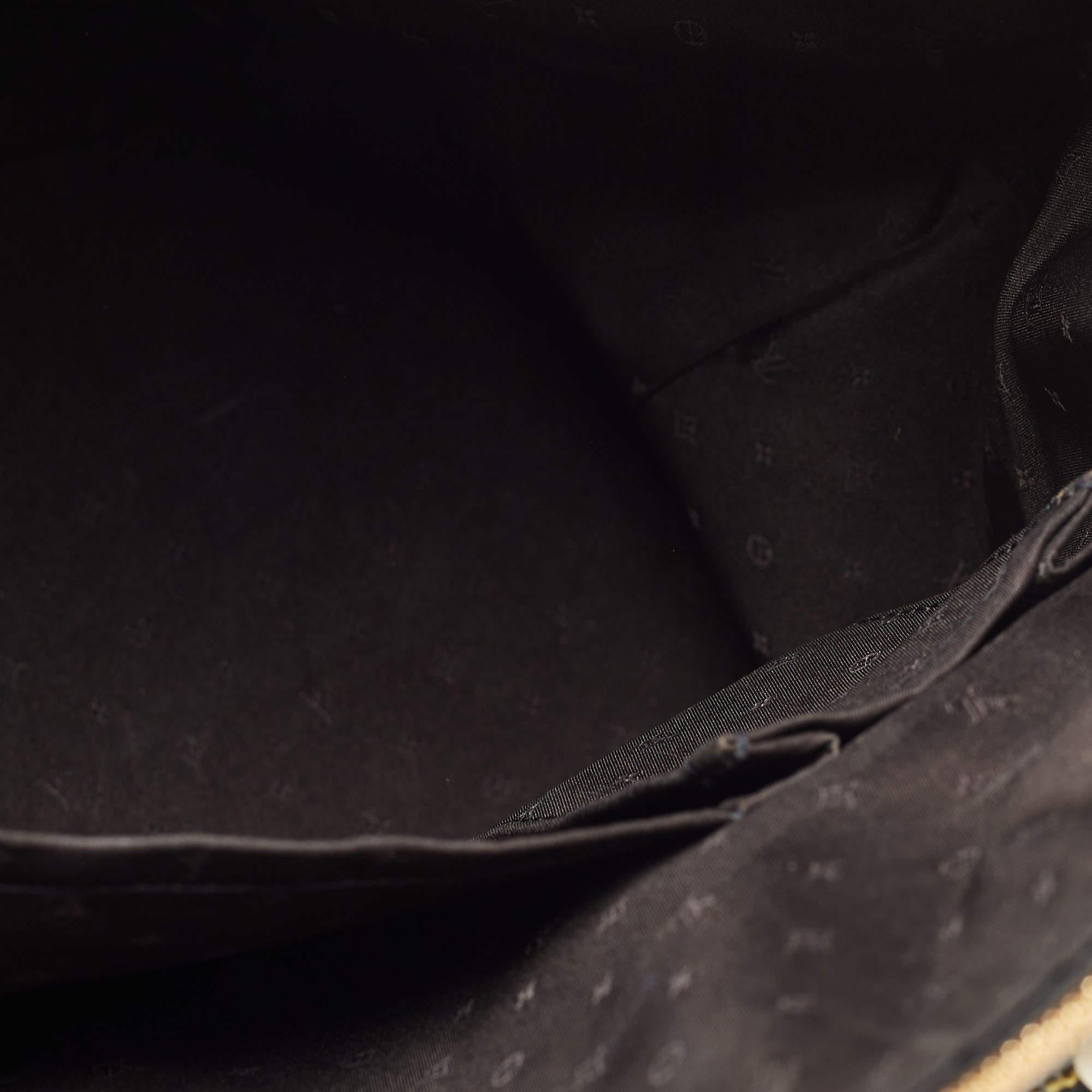 Louis Vuitton Black Suhali Leather Lockit MM Bag 9