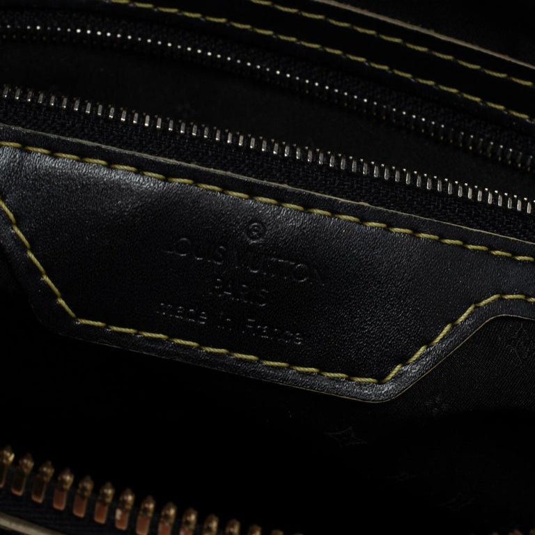 Lousi Vuitton - Lockit PM Suhali Leather Noir