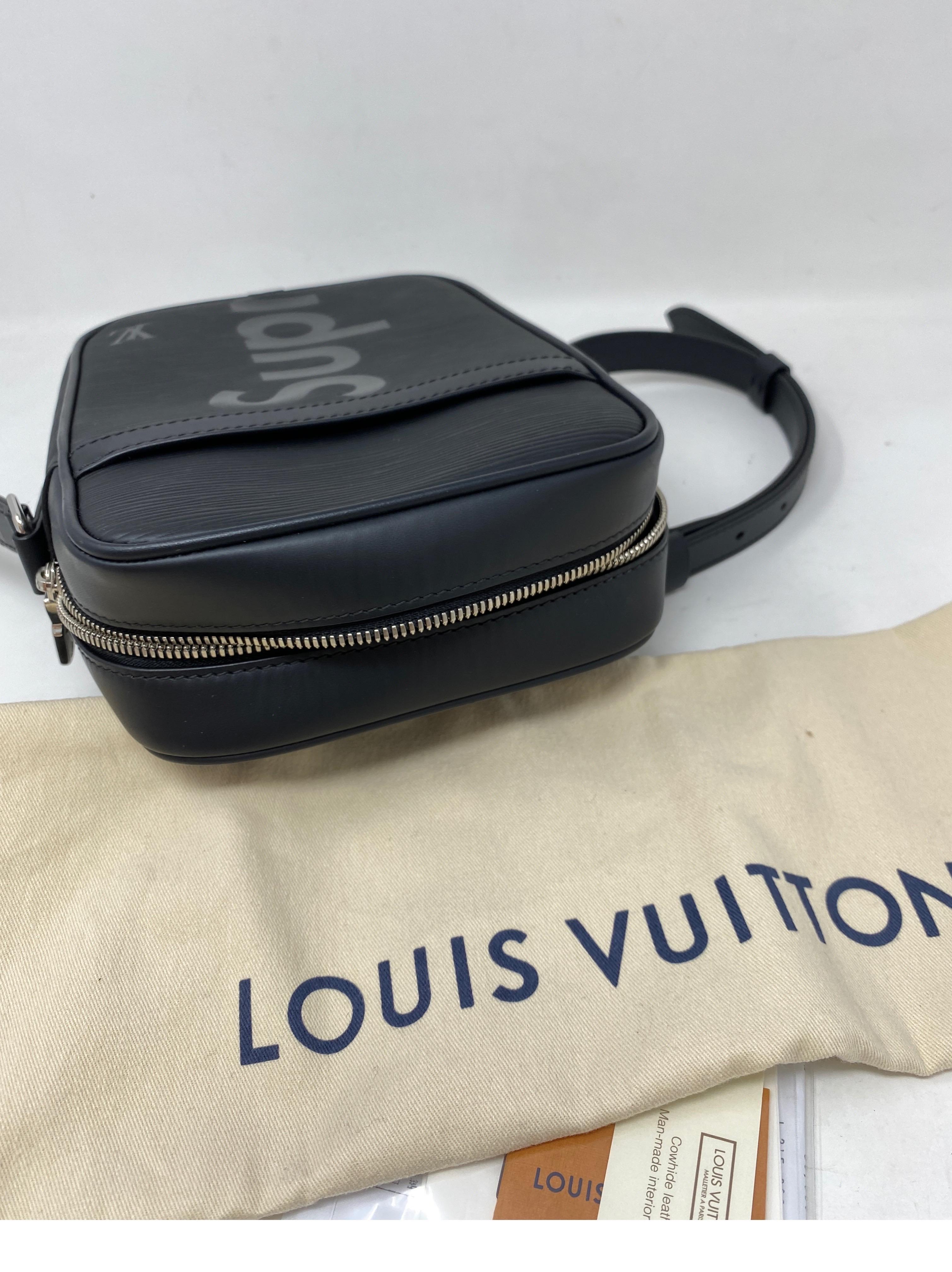 Louis Vuitton Black Supreme Bag  8