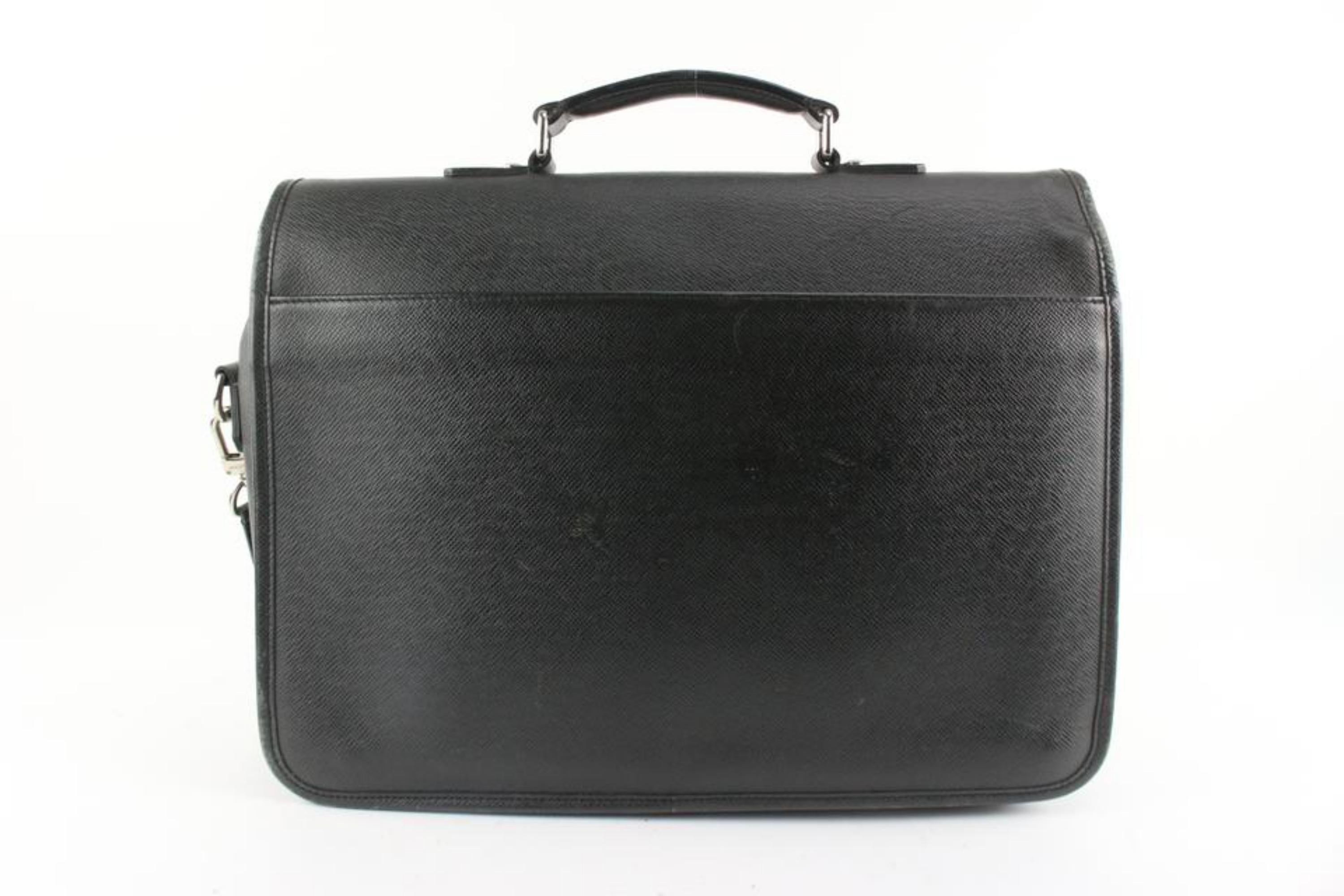 Louis Vuitton Black Taiga Leather 1224lv34 For Sale 3