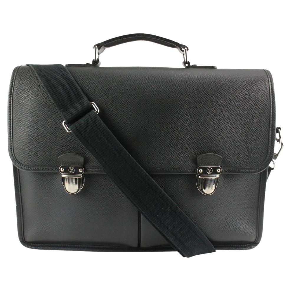Louis Vuitton Black Taiga Leather 1224lv34 For Sale