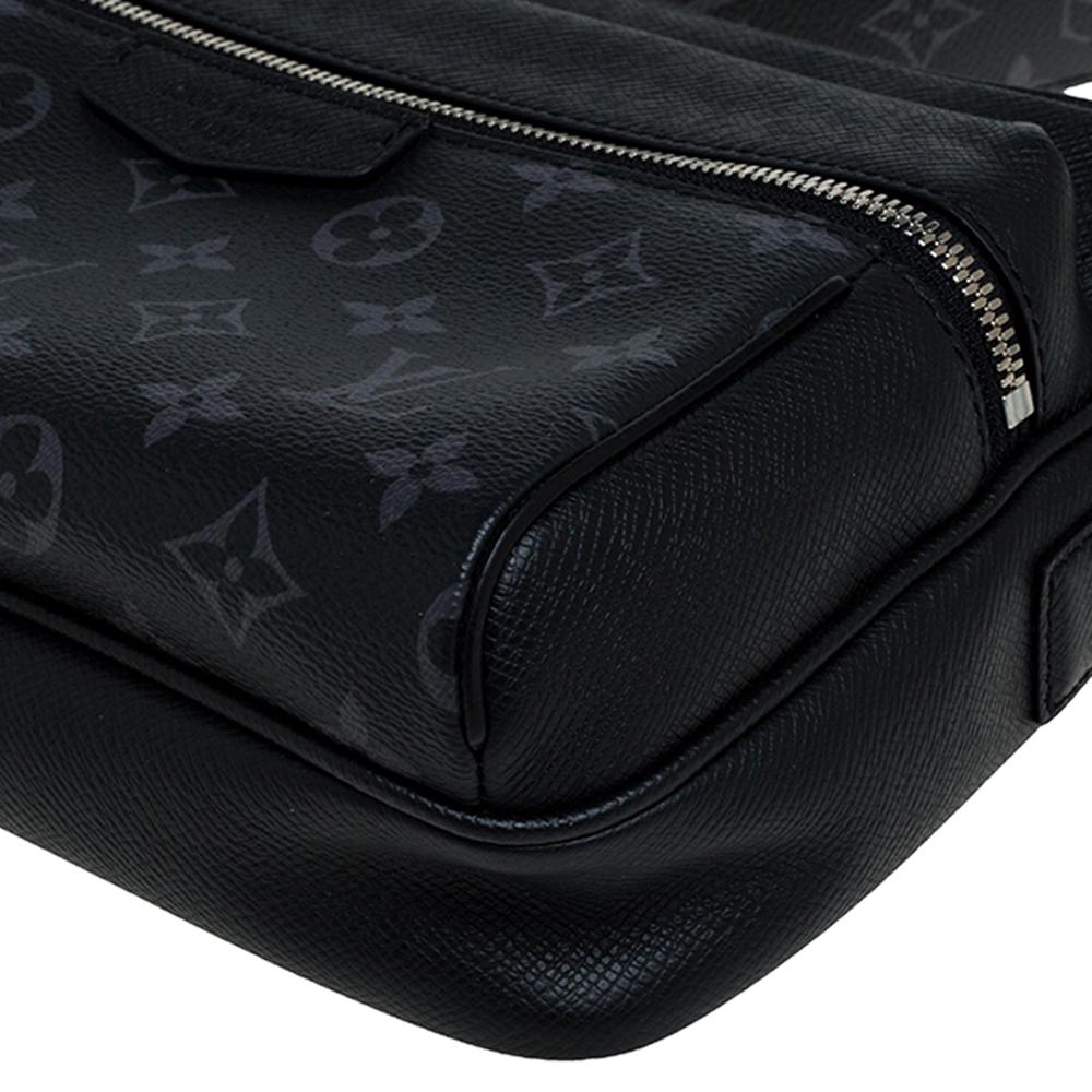Men's Louis Vuitton Black Taiga Leather and Monogram Eclipse Canvas Outdoor Messenger 