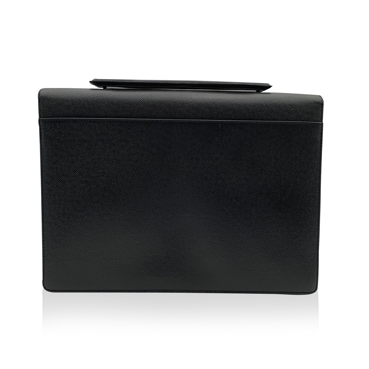 Women's or Men's Louis Vuitton Black Taiga Leather Angara Porte Documents Briefcase