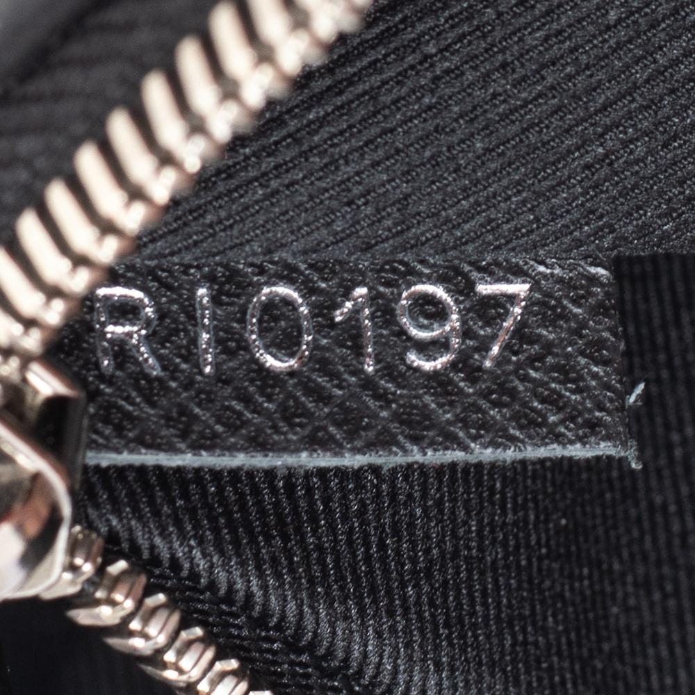 Men's Louis Vuitton Black Taiga Leather Associe Cartable 1 Briefcase