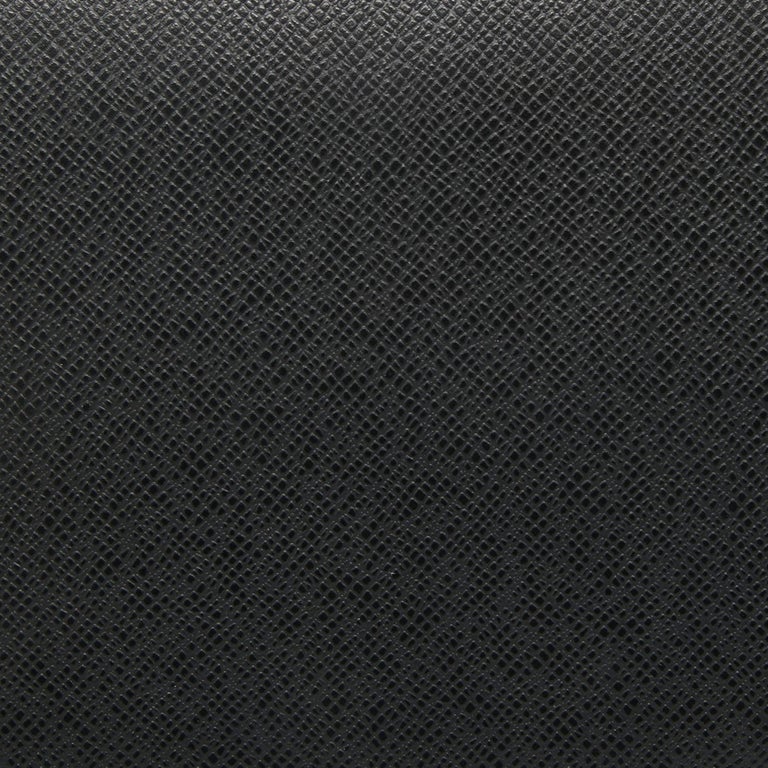 Louis Vuitton Black Taiga Atoll Travel Organizer Leather ref.268005 - Joli  Closet