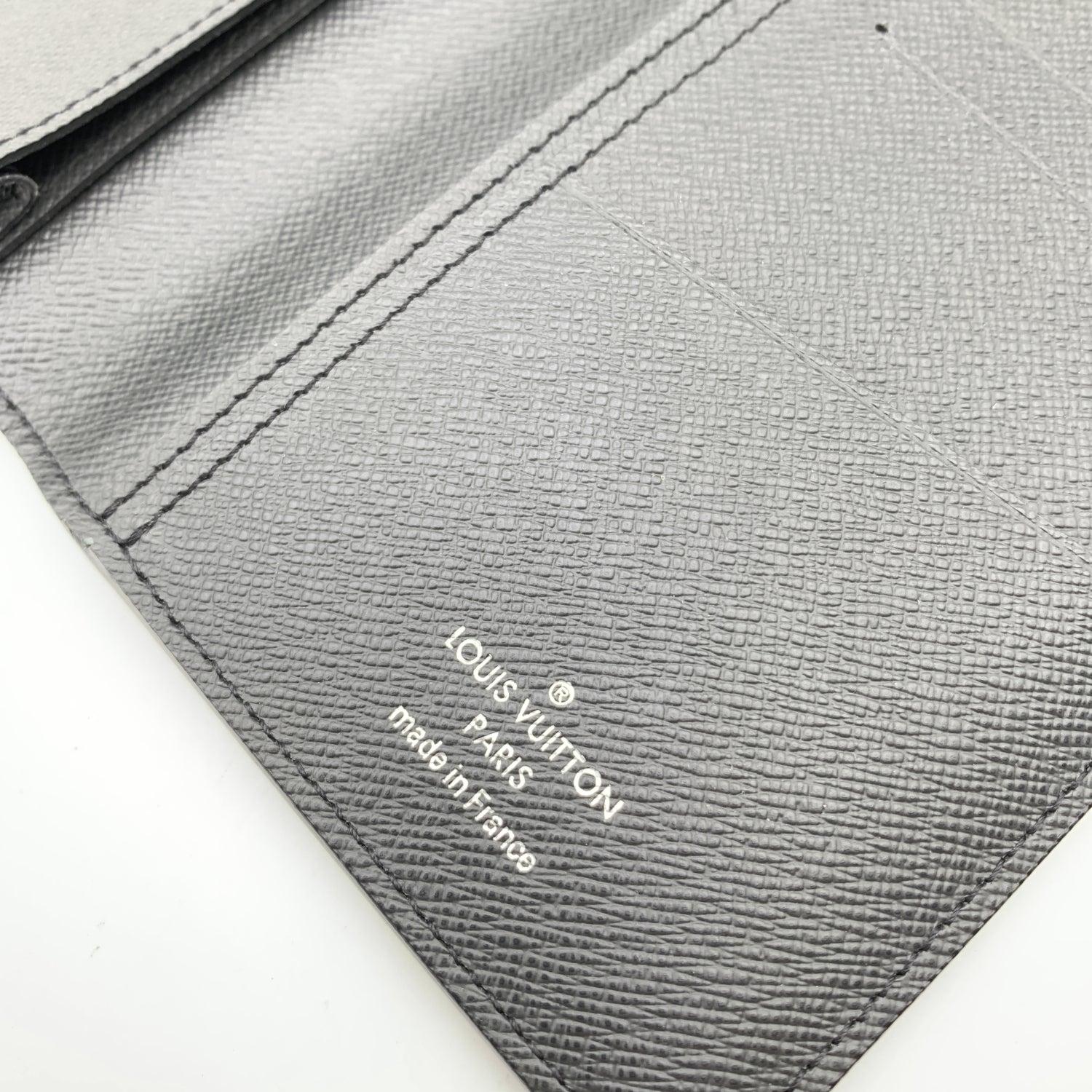 Louis Vuitton Black Taiga Leather Bifold Vertical Long Card Wallet 2