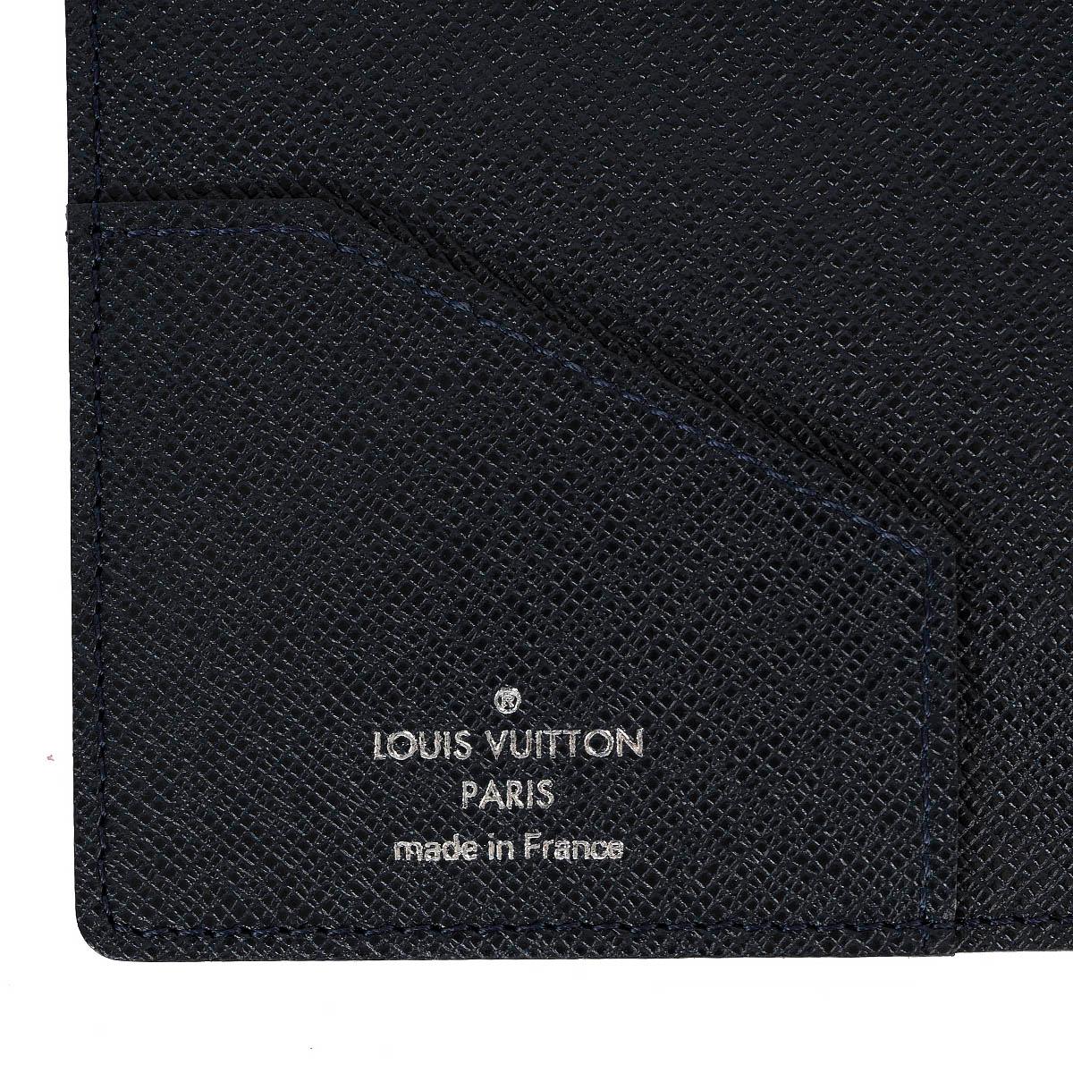 Women's LOUIS VUITTON black Taiga leather BRAZZA Wallet For Sale
