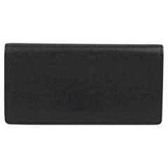 Used Louis Vuitton Black Taiga Leather Brazza Wallet