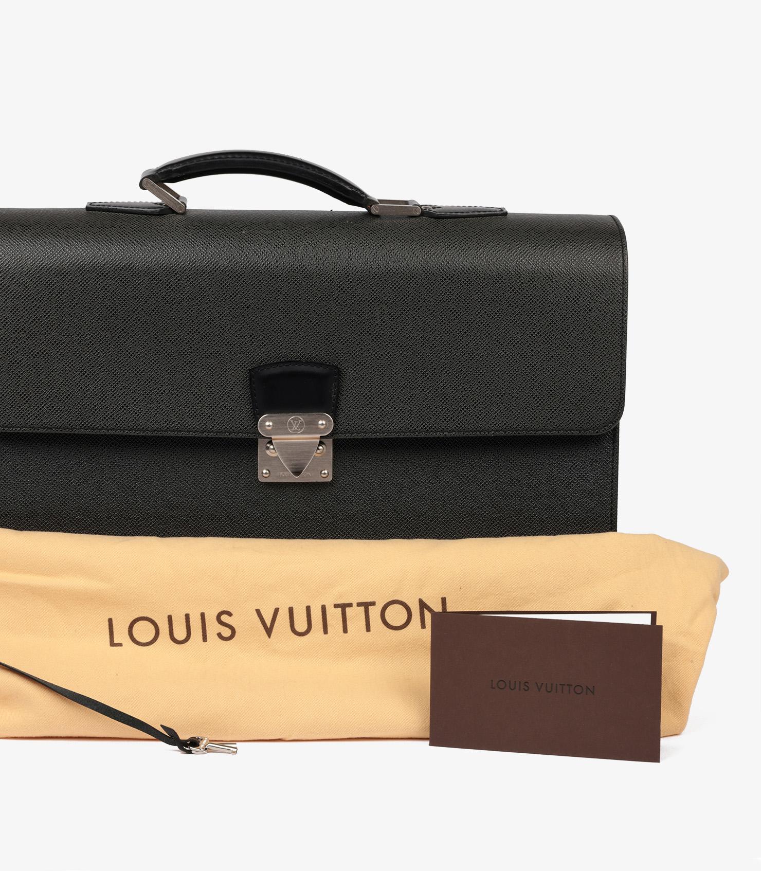 Louis Vuitton Cartella Moskova in pelle di vitello e taiga nera 6