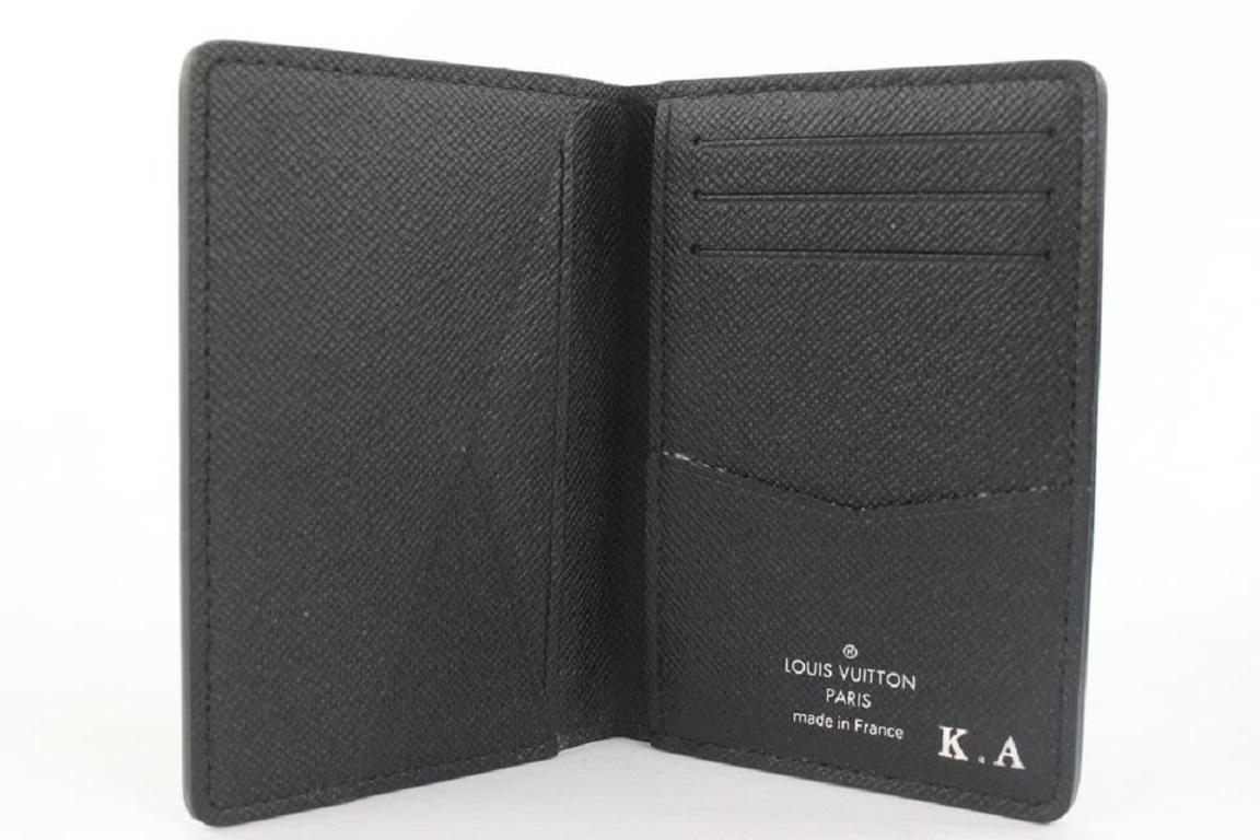 Women's Louis Vuitton Black Taiga Leather Card Holder Wallet Case 830lvs47 For Sale