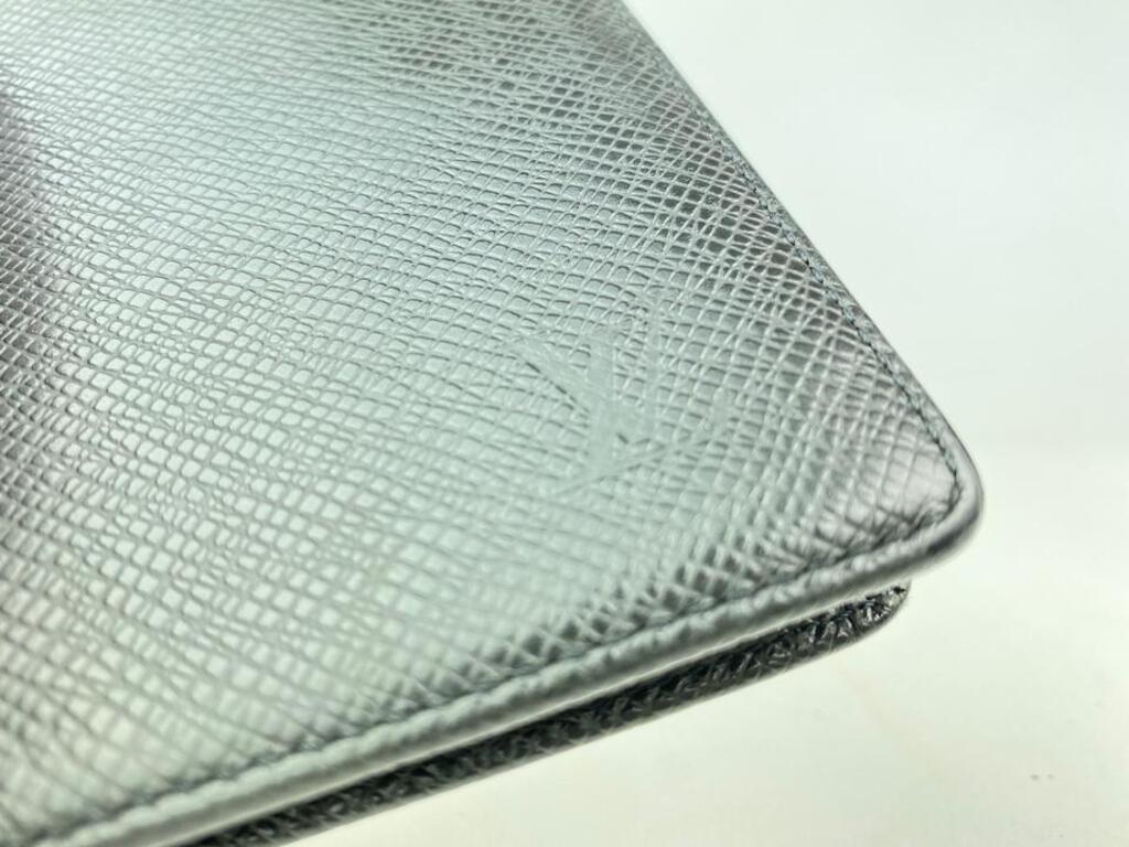 Louis Vuitton Black Taiga Leather Long Bifold Flap Wallet 10ALV102 2