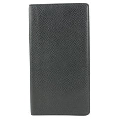 Louis Vuitton Black Taiga Leather Long Bifold Wallet 97lv13