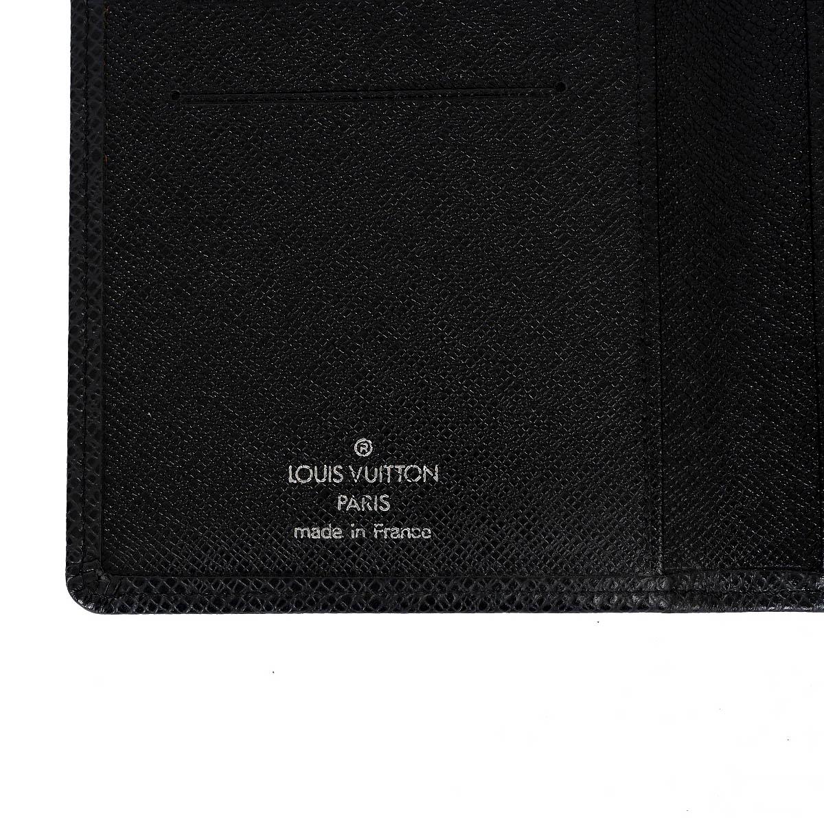 Women's LOUIS VUITTON black Taiga leather LONG CREDIT CARD Wallet For Sale