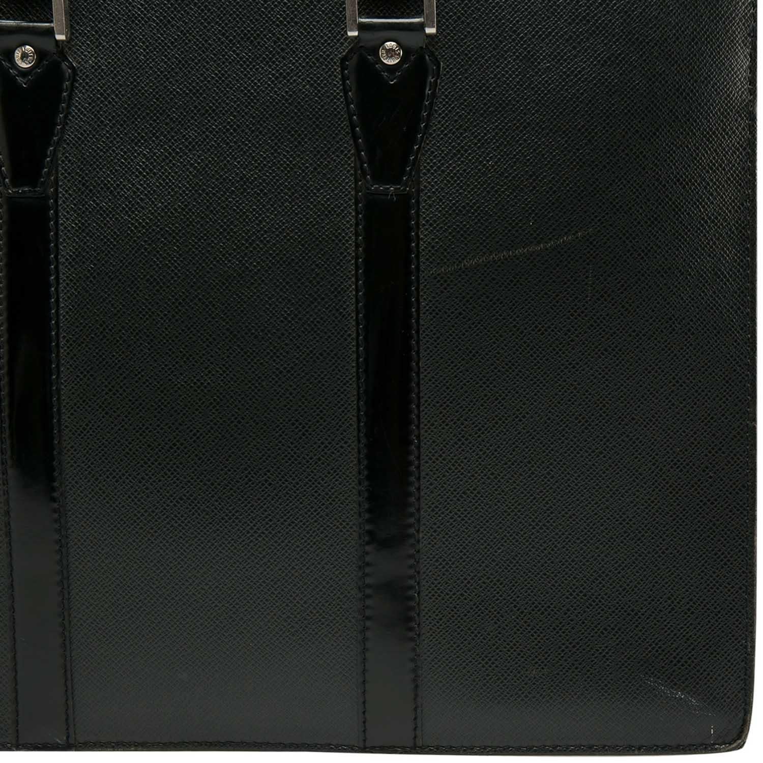 Louis Vuitton Black Taiga Leather Lozan Briefcase 4