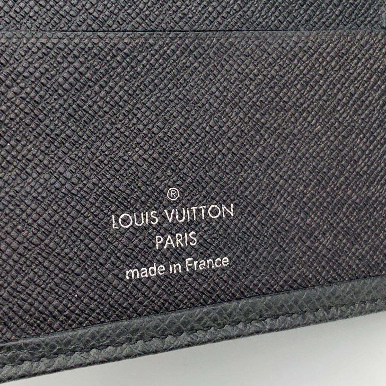 Louis Vuitton Black Taiga Leather Multiple Bifold Wallet For Sale 4