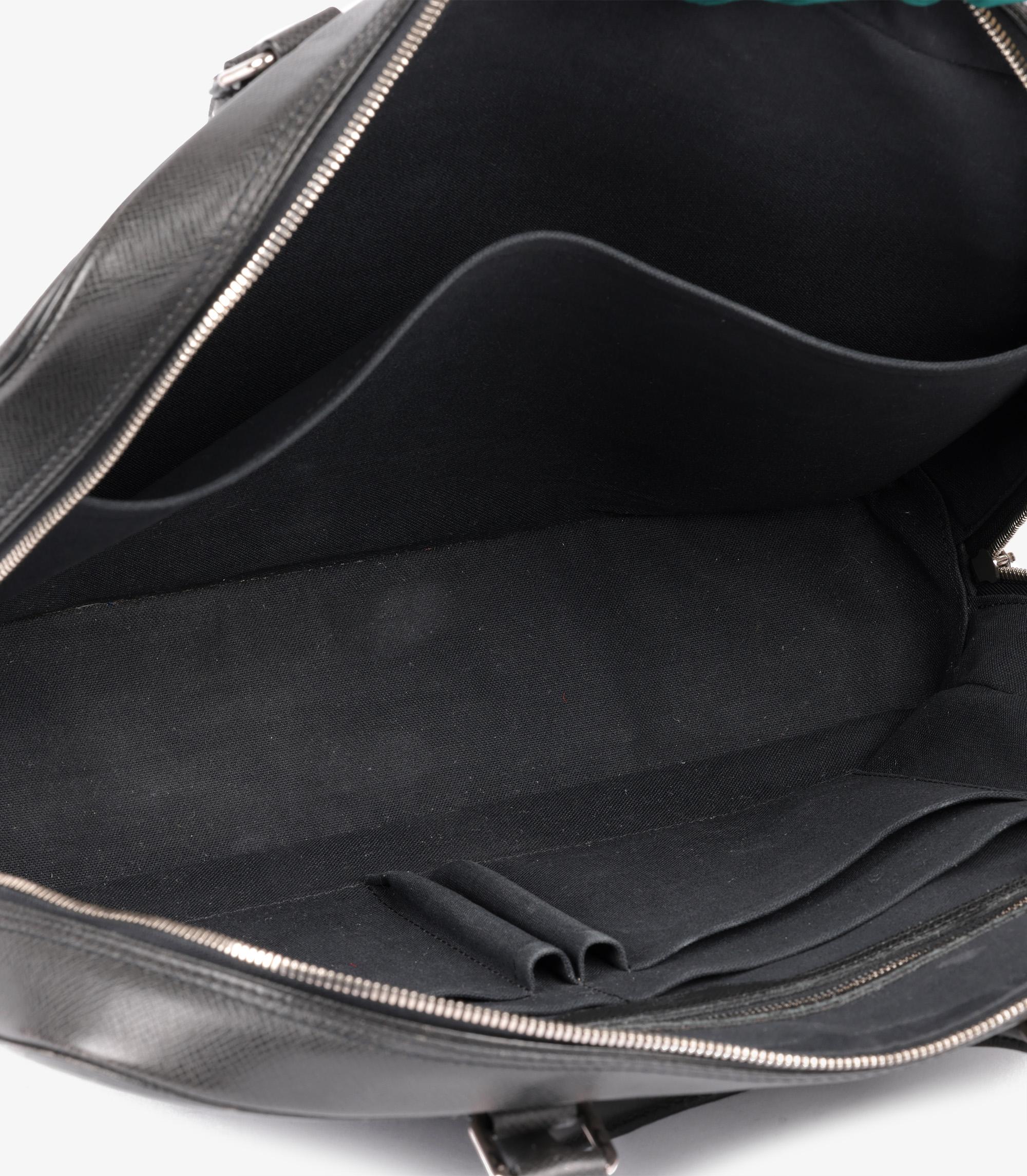 Louis Vuitton Black Taiga Leather Neo Igor Briefcase For Sale 8