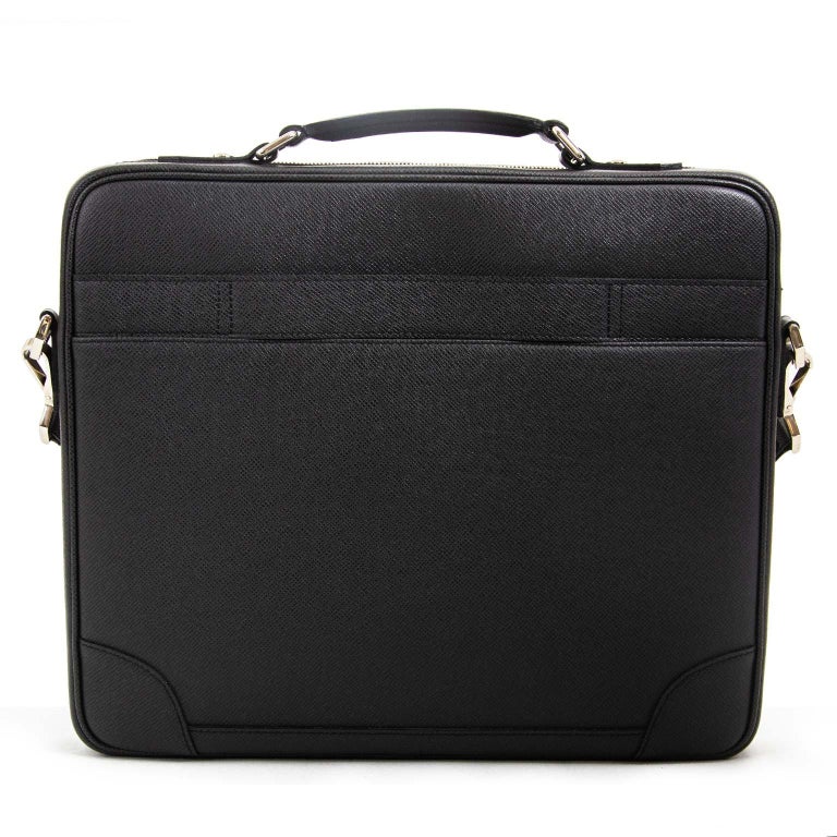 Louis Vuitton Black Taiga Leather Odessa Computer Case Bag at 1stdibs