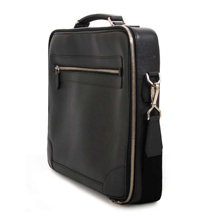 Louis Vuitton Black Taiga Leather Odessa Computer Case Bag at 1stdibs