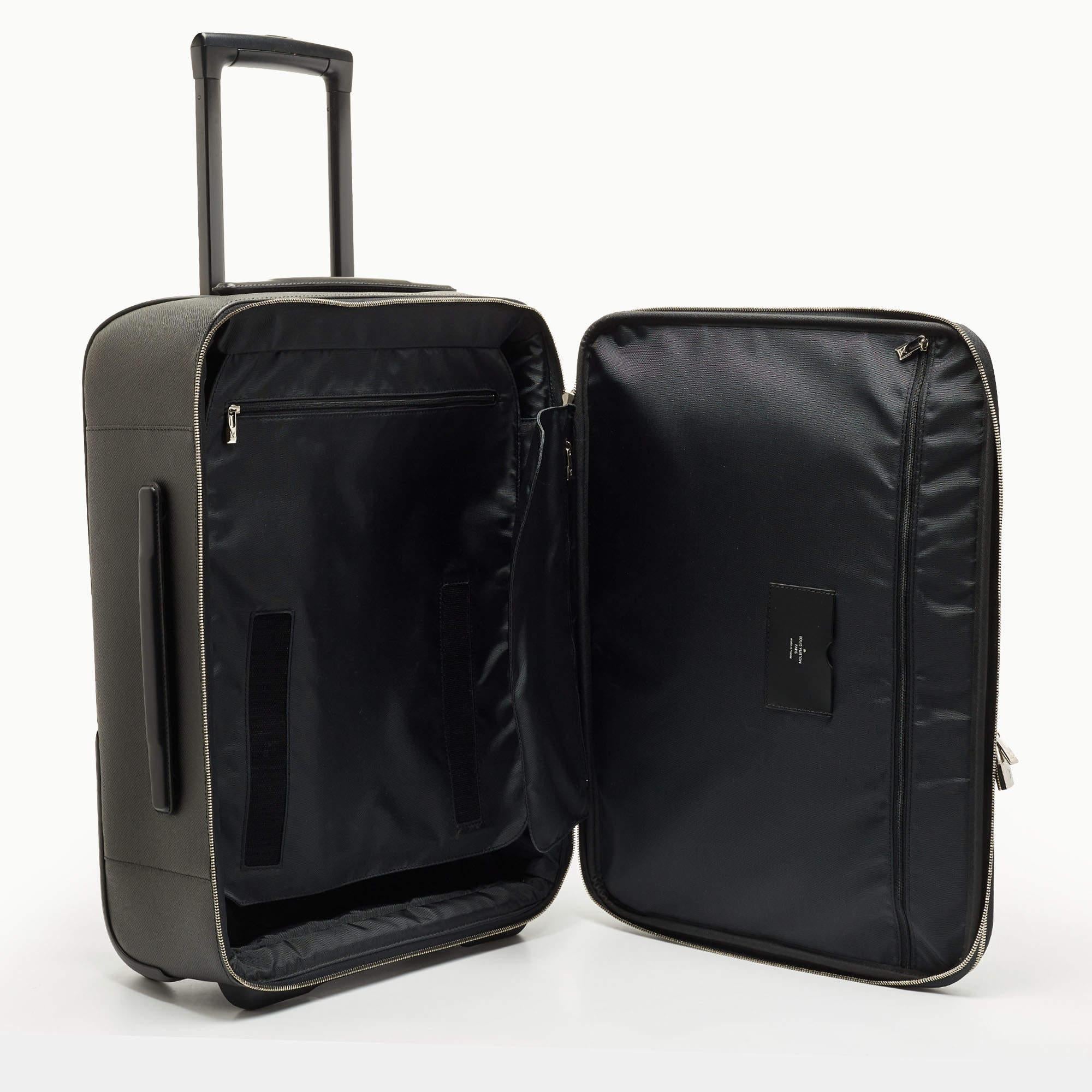 Louis Vuitton Black Taiga Leather Pegase Legere 55 Business Suitcase 14
