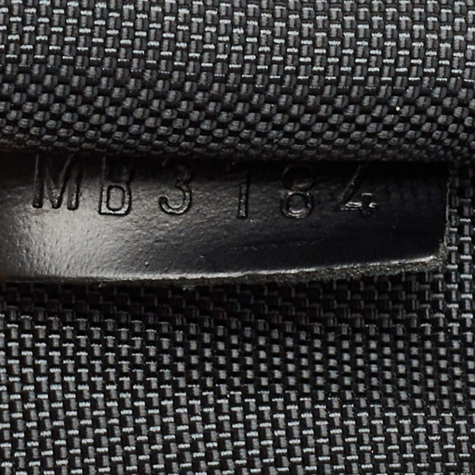 Louis Vuitton Black Taiga Leather Pegase Legere 55 Business Suitcase 16