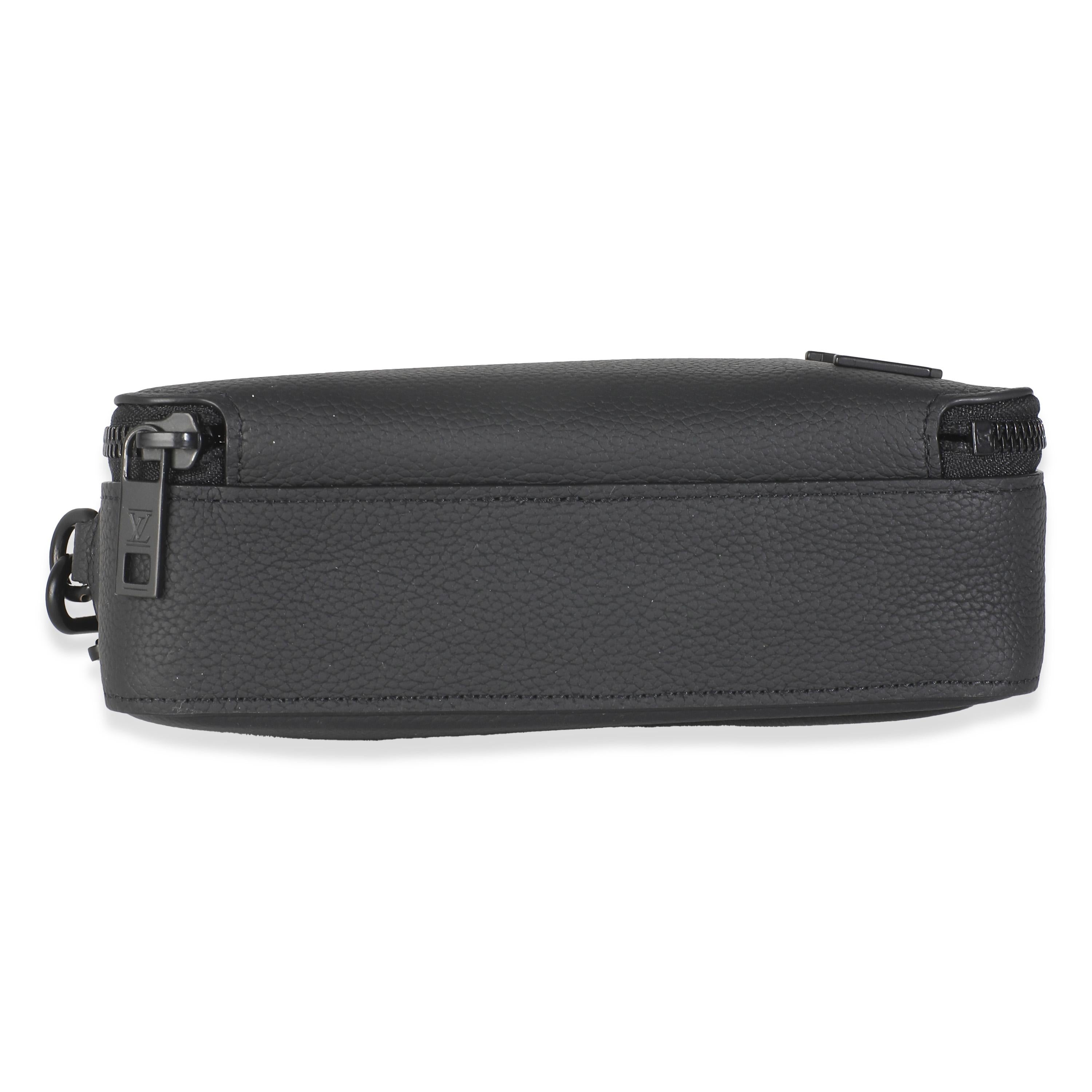 Louis Vuitton Black Taurillon Alpha Wearable Wallet For Sale 4