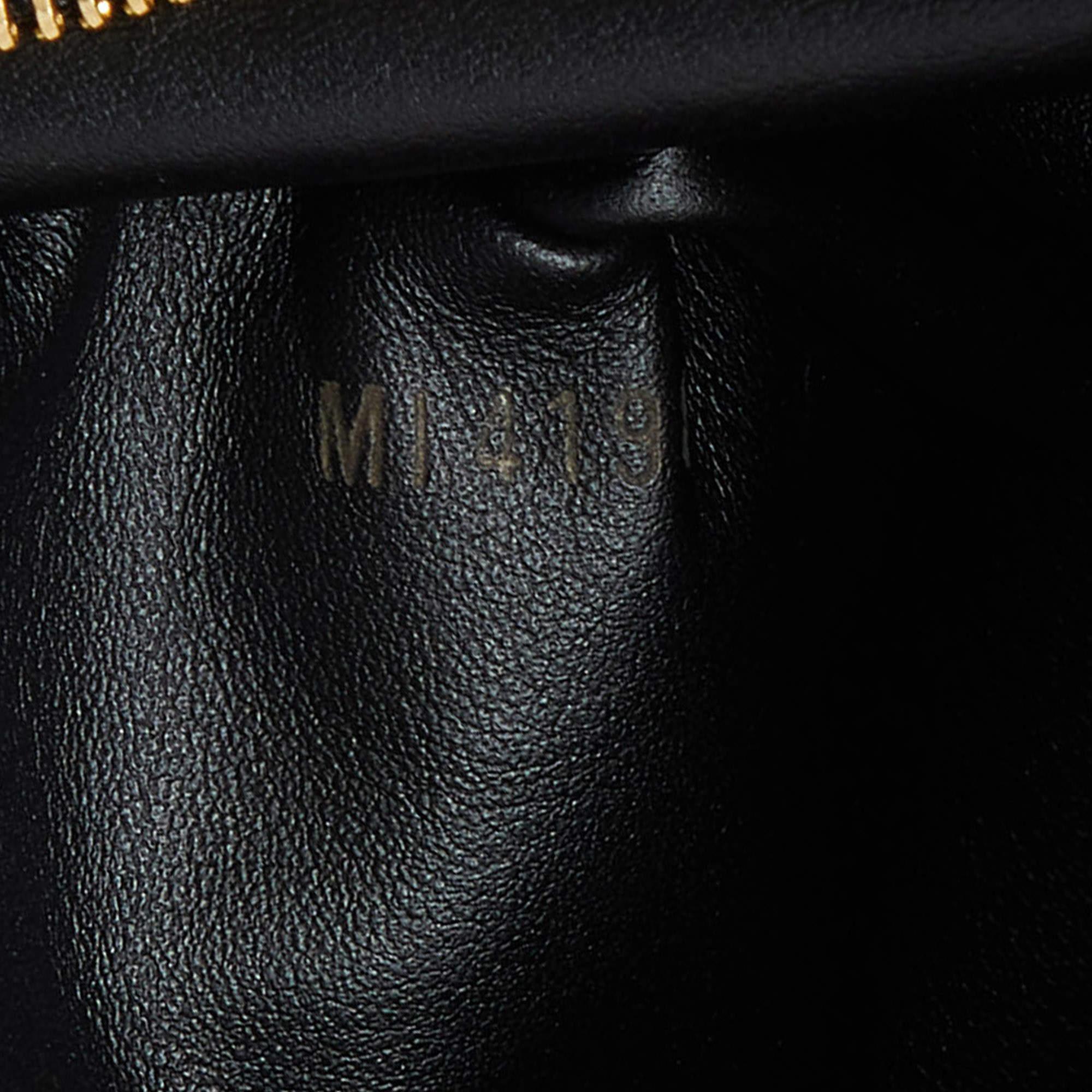 Louis Vuitton Black Taurillon Leather and Python Capucines BB Bag 6