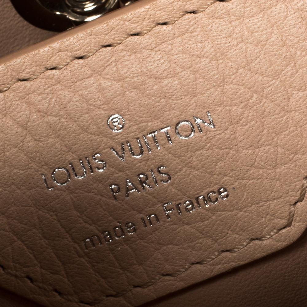 Louis Vuitton Black Taurillon Leather Capucines BB Bag In Fair Condition In Dubai, Al Qouz 2