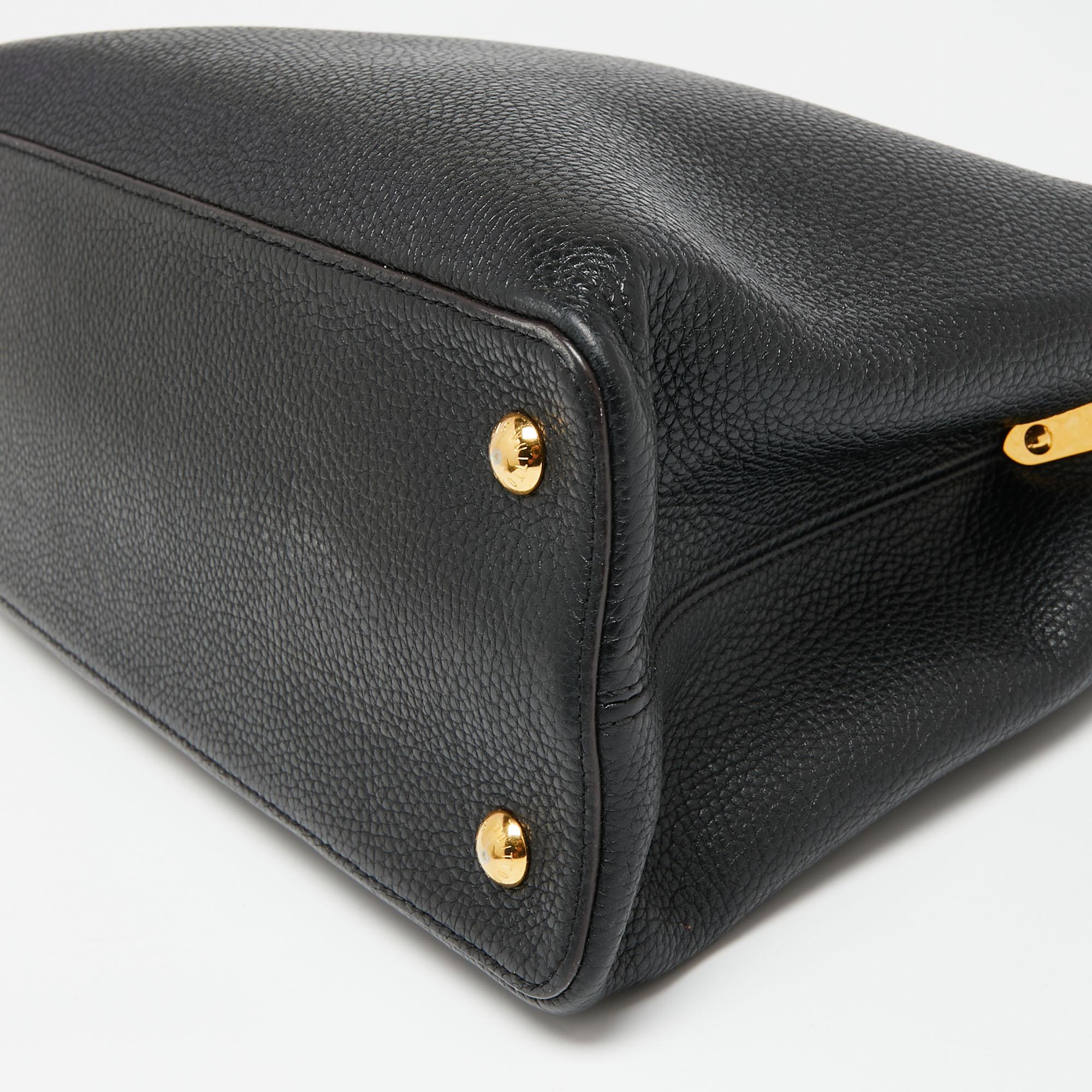 Louis Vuitton Black Taurillon Leather Capucines MM Bag 3