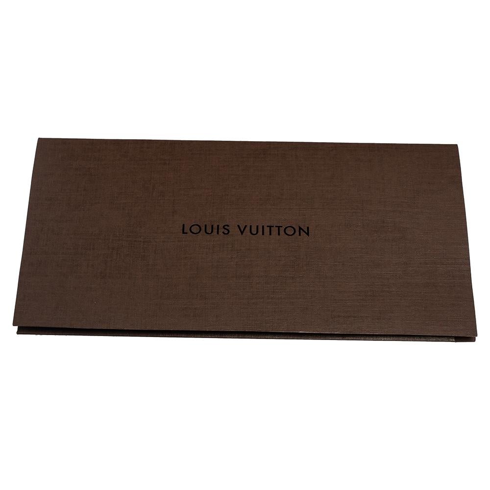 Louis Vuitton Black Taurillon Leather Capucines MM Bag 2