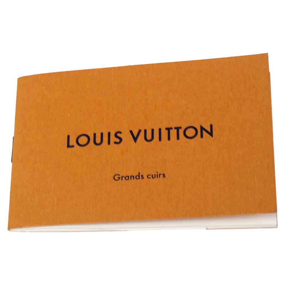 Louis Vuitton Black Taurillon Leather Capucines PM Bag 6
