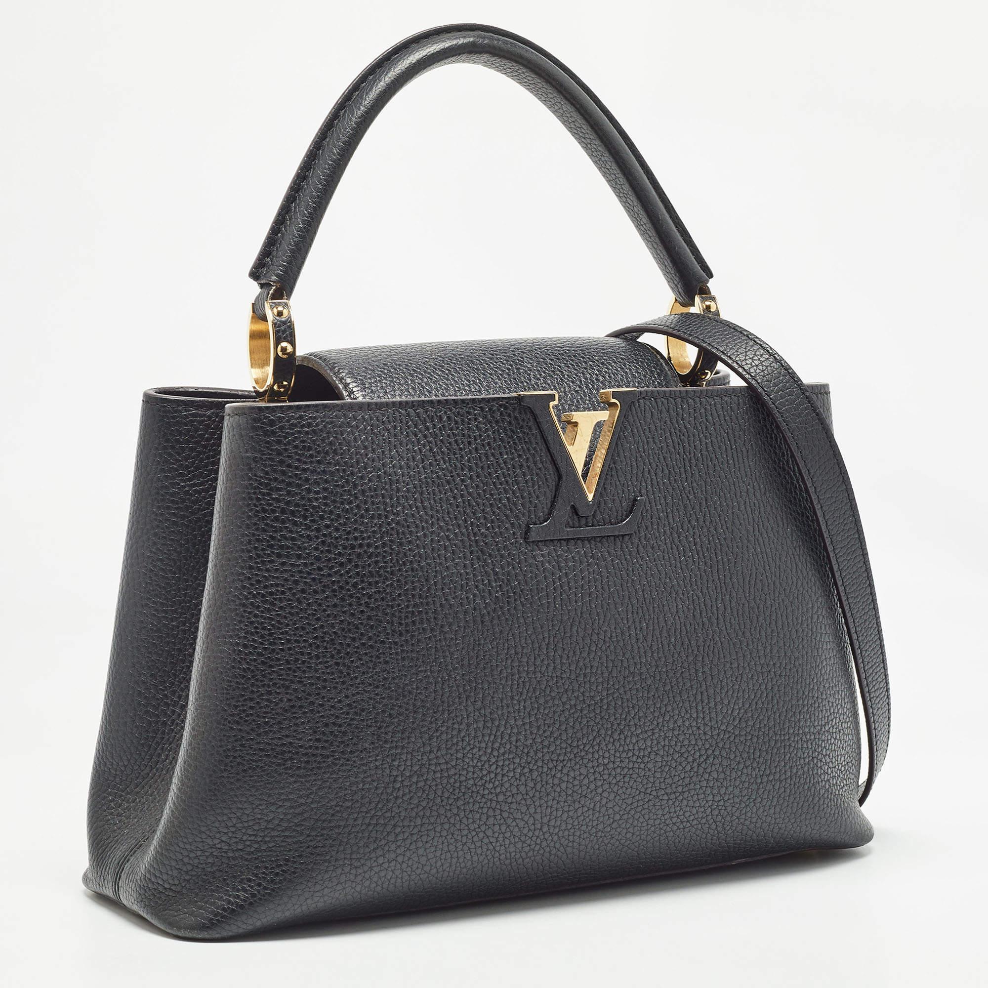 Louis Vuitton Black Taurillon Leather Capucines PM Bag In Good Condition In Dubai, Al Qouz 2